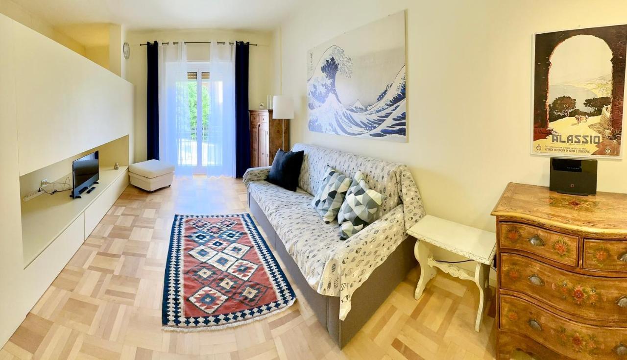 Hostdomus - Casa Corallo Alassio Buitenkant foto