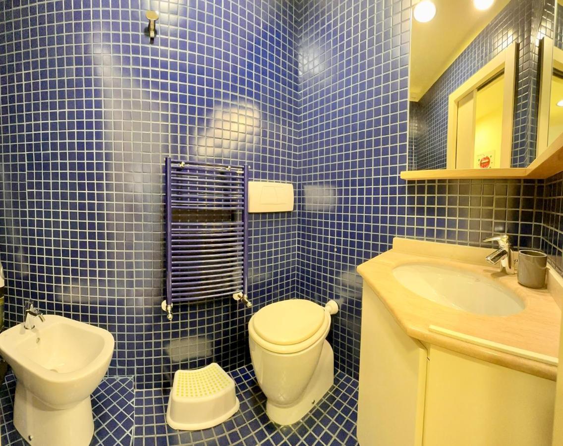 Hostdomus - Casa Corallo Alassio Buitenkant foto